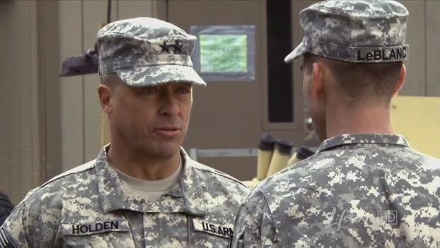 Charmed-Online-dot-net_ArmyWives5x05-0367.jpg