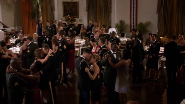 Charmed-Online-dot-net_ArmyWives-5x13-1699.jpg