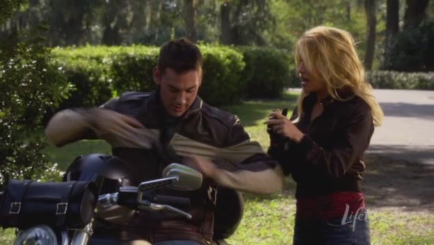 Charmed-Online-dot-net_ArmyWives6x01-0051.jpg