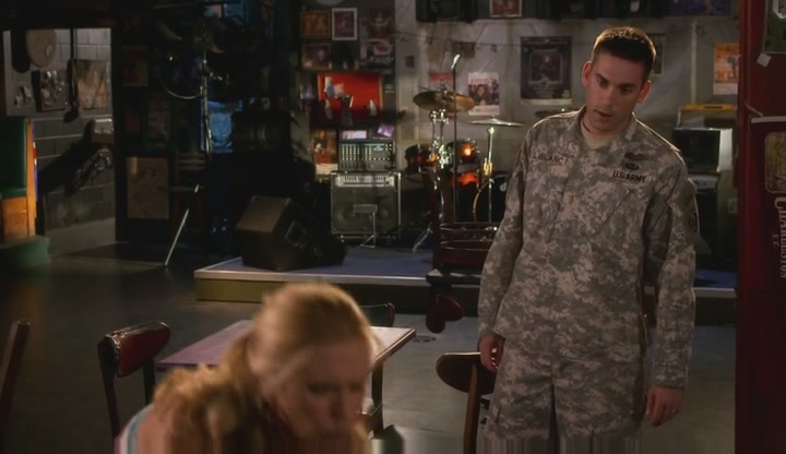 Charmed-Online-dot-net_ArmyWives6x031335.jpg