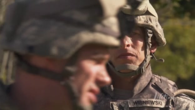 Charmed-Online_dot_net-ArmyWives6x04LearningCurve0385.jpg
