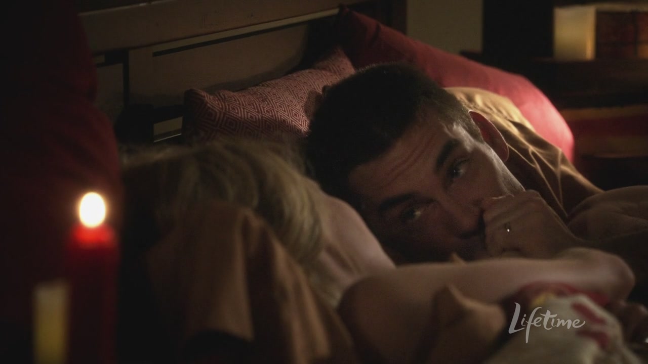 Charmed-Online_dot_net-ArmyWives6x05TrueColors0710.jpg