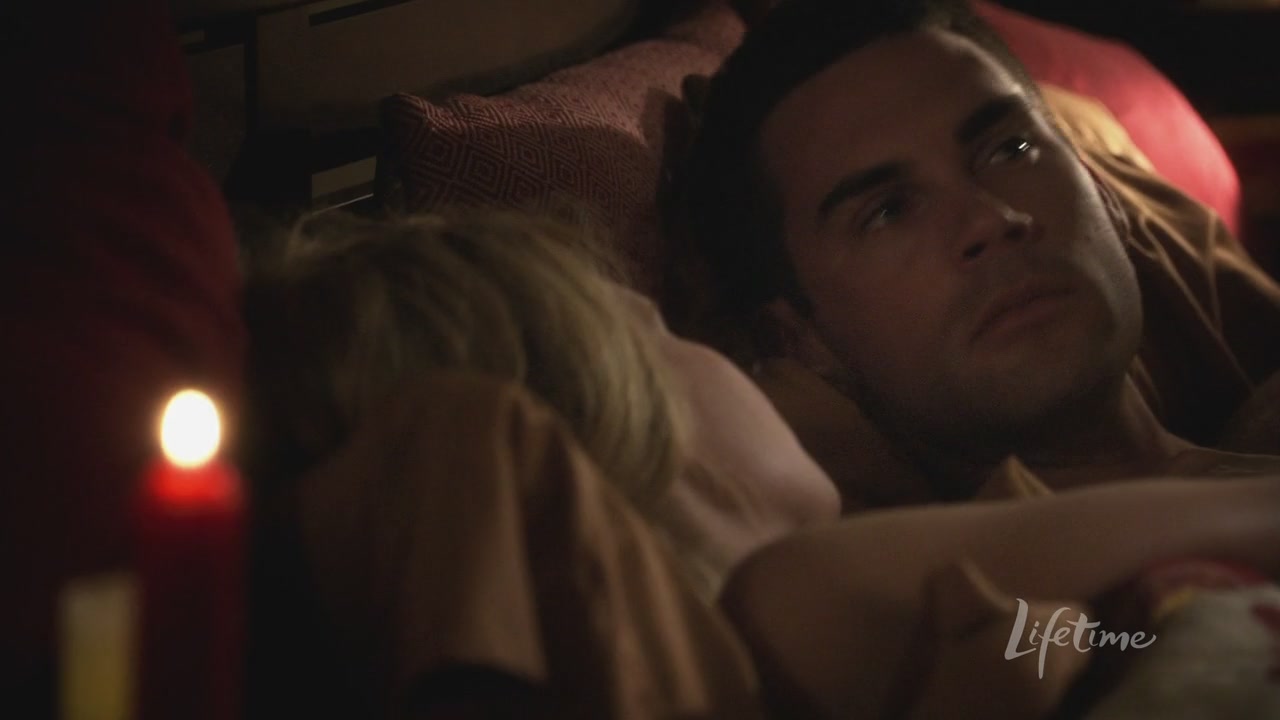 Charmed-Online_dot_net-ArmyWives6x05TrueColors0719.jpg
