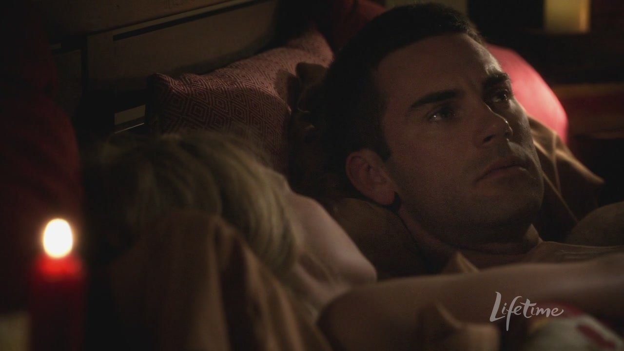 Charmed-Online_dot_net-ArmyWives6x05TrueColors0722.jpg