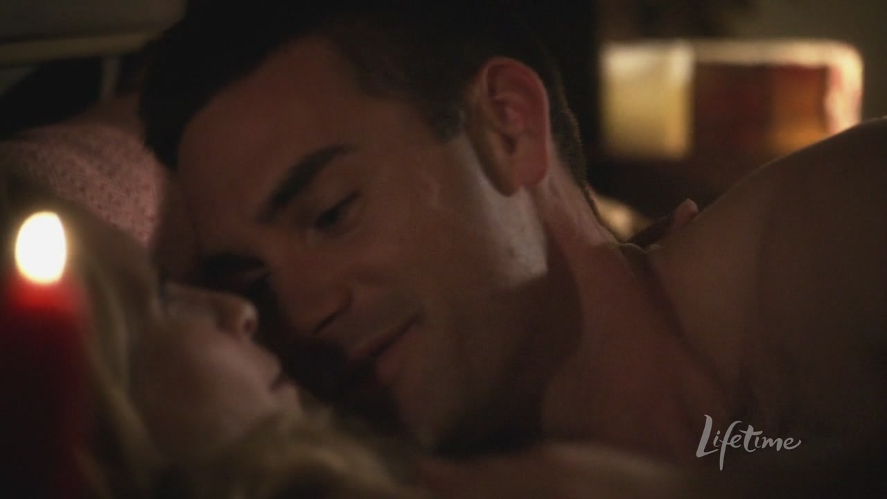 Charmed-Online_dot_net-ArmyWives6x05TrueColors0754.jpg