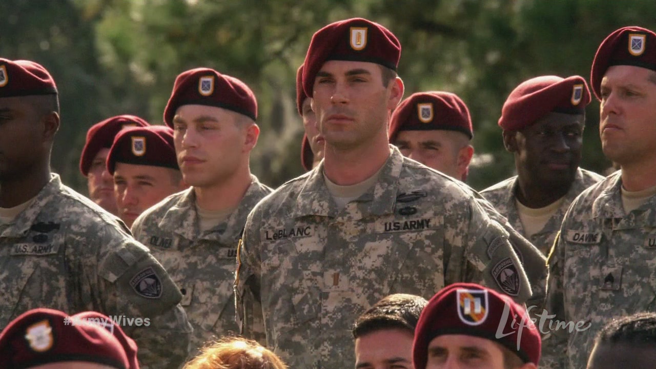 Charmed-Online_dot_net-ArmyWives6x05TrueColors2314.jpg