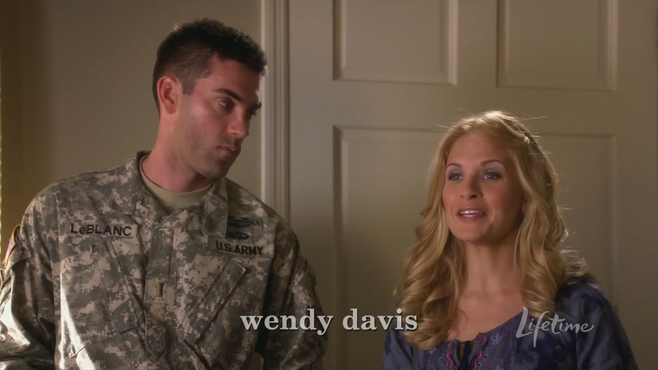 Charmed-Online_dot_net-ArmyWives6x06Viral0028.jpg