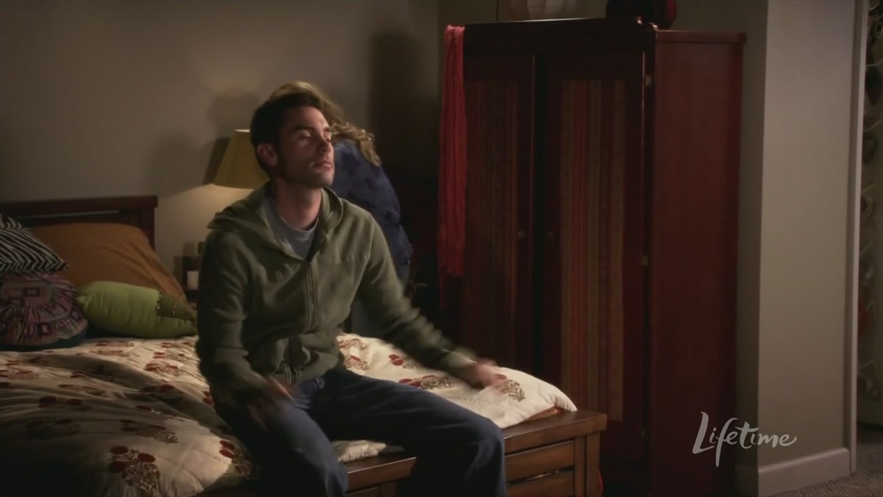 Charmed-Online_dot_net-ArmyWives6x06Viral0573.jpg