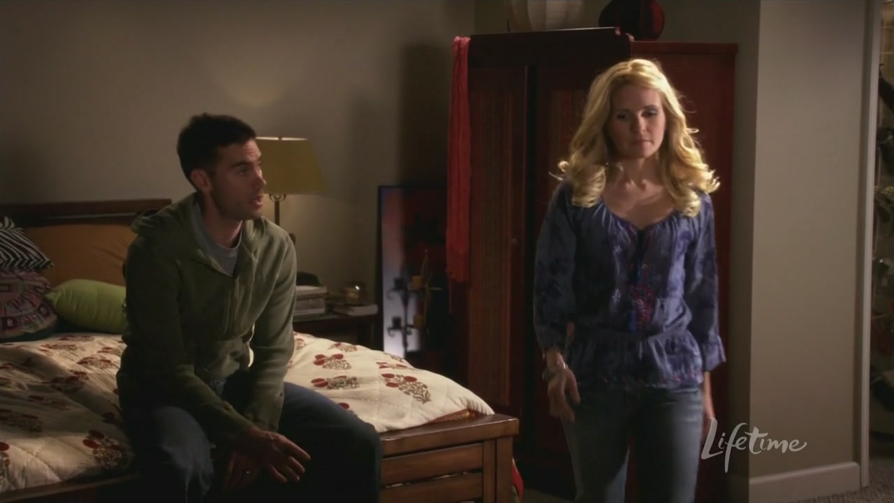 Charmed-Online_dot_net-ArmyWives6x06Viral0582.jpg