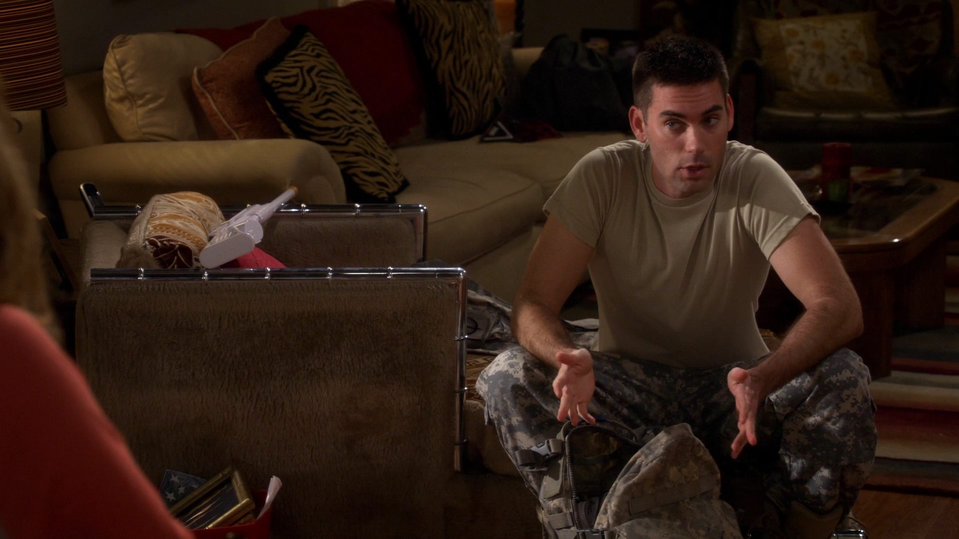 Charmed-Online-dot-nl_ArmyWives6x07-0952.jpg