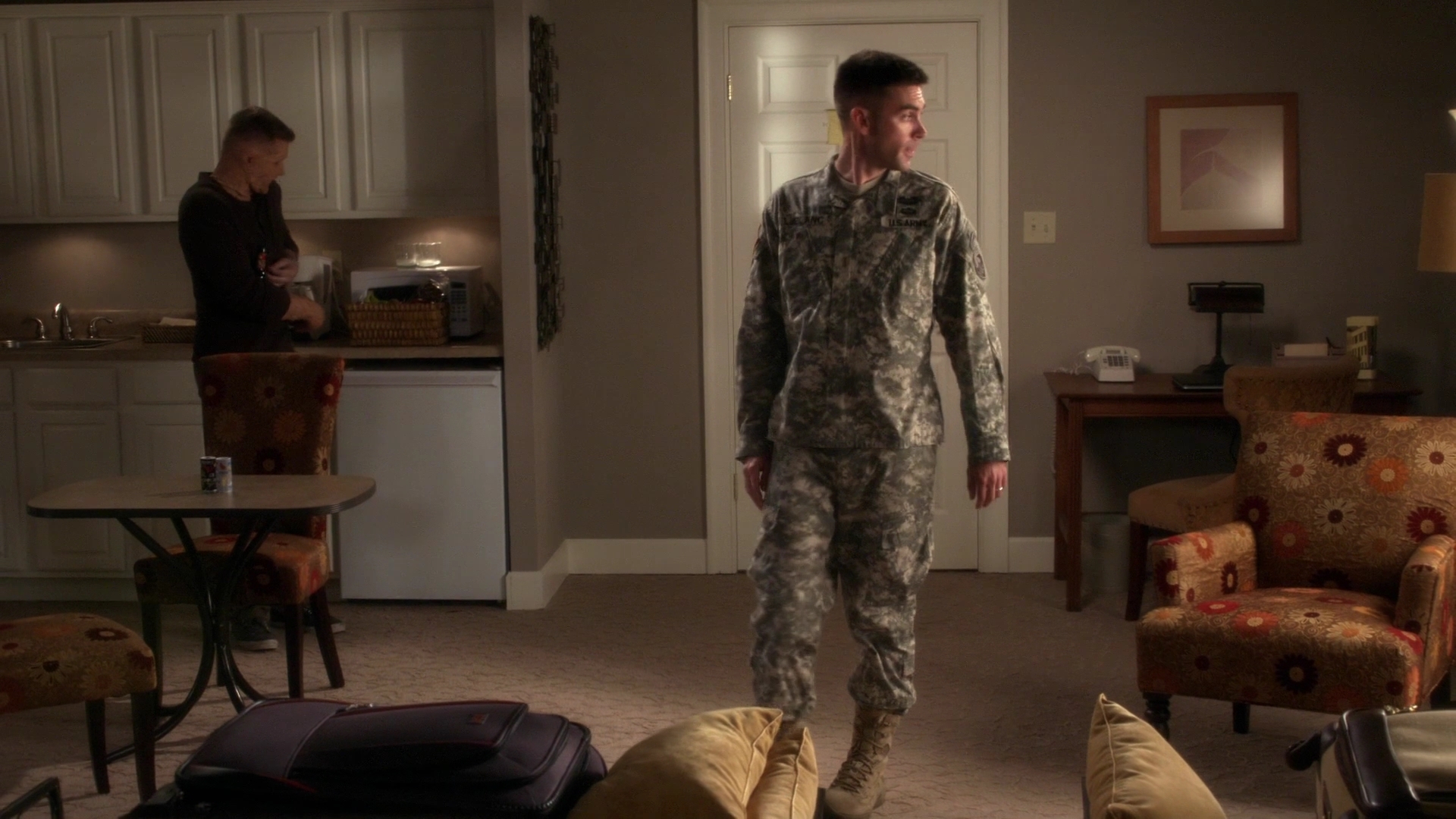 Charmed-Online-dot-nl_ArmyWives6x15-1106.jpg