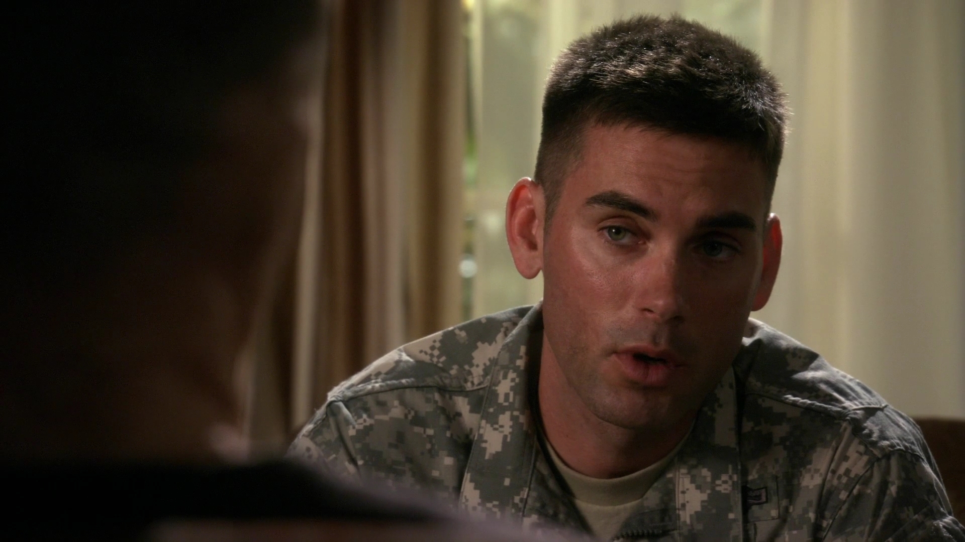 Charmed-Online-dot-nl_ArmyWives6x15-1154.jpg