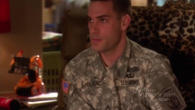 Charmed-Online-dot-nl_ArmyWives3x02-1395.jpg