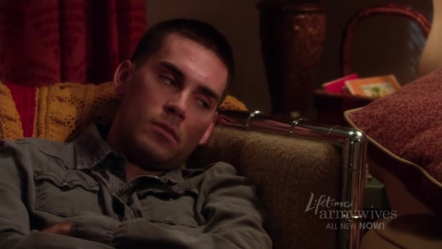 Charmed-Online-dot-nl_ArmyWives3x02-2202.jpg