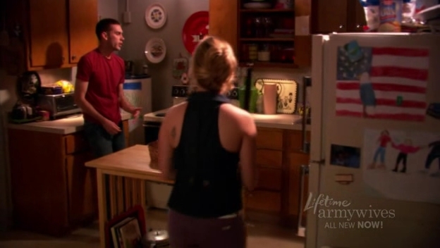 Charmed-Online-dot-nl_ArmyWives3x04-2212.jpg