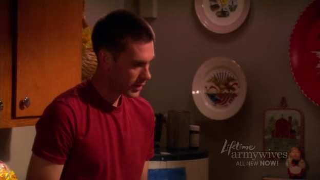 Charmed-Online-dot-nl_ArmyWives3x04-2214.jpg