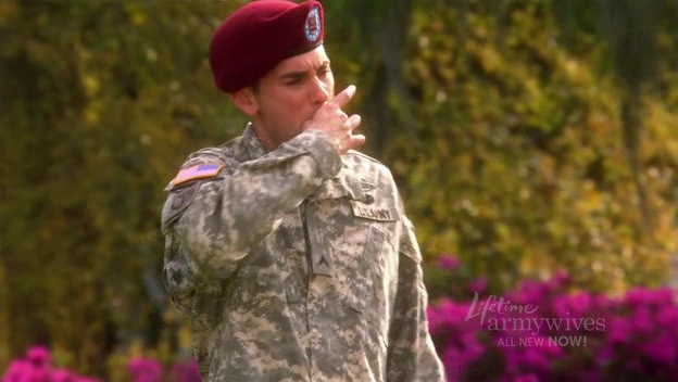 Charmed-Online-dot-nl_ArmyWives3x06-0522.jpg