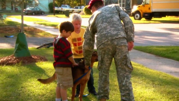Charmed-Online-dot-nl_ArmyWives3x06-0686.jpg