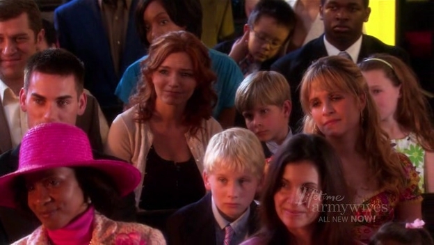 Charmed-Online-dot-nl_ArmyWives3x06-2296.jpg