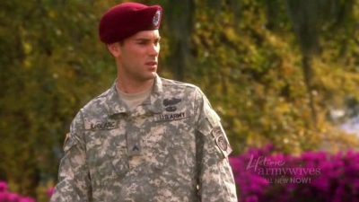 Charmed-Online-dot-nl_ArmyWives3x06-0521.jpg