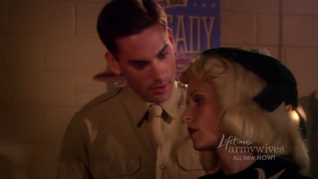 Charmed-Online-dot-nl_ArmyWives3x15-1054.jpg