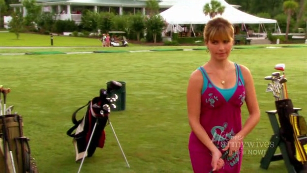 Charmed-Online-dot-nl_ArmyWives3x17-0830.jpg Charmed-Online-dot-nl_ArmyWives3x17-0830.jpg