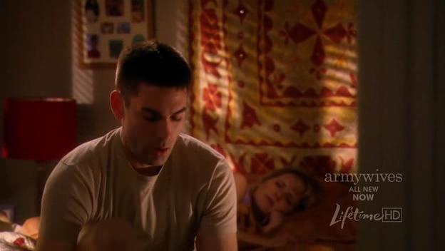 Charmed-Online-dot-nl_ArmyWives4x03-0889.jpg
