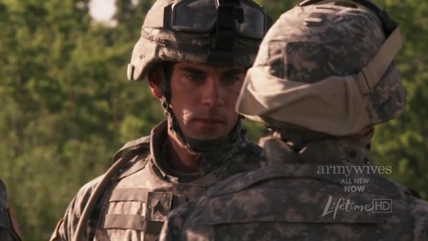 Charmed-Online-dot-nl_ArmyWives4x11-0399.jpg