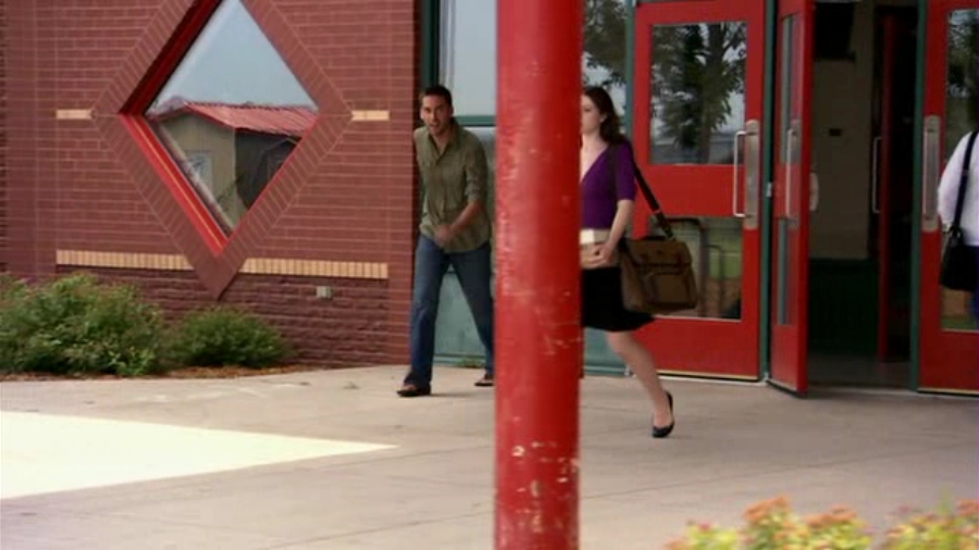 Charmed-Online-dot-net_TheCircuit3040.jpg