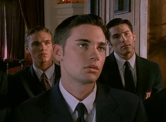 Charmed-Online-nl_VoodooDoll1444.jpg