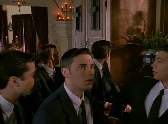 Charmed-Online-nl_VoodooDoll1461.jpg