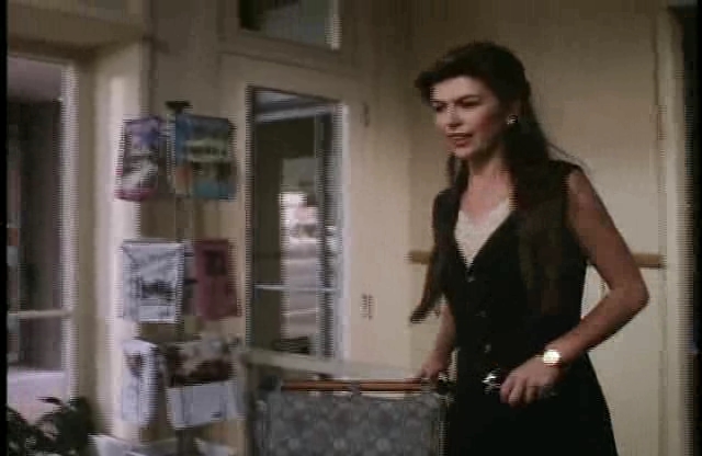 Charmed-Online-dot_nl-AboveSuspicion1857.jpg