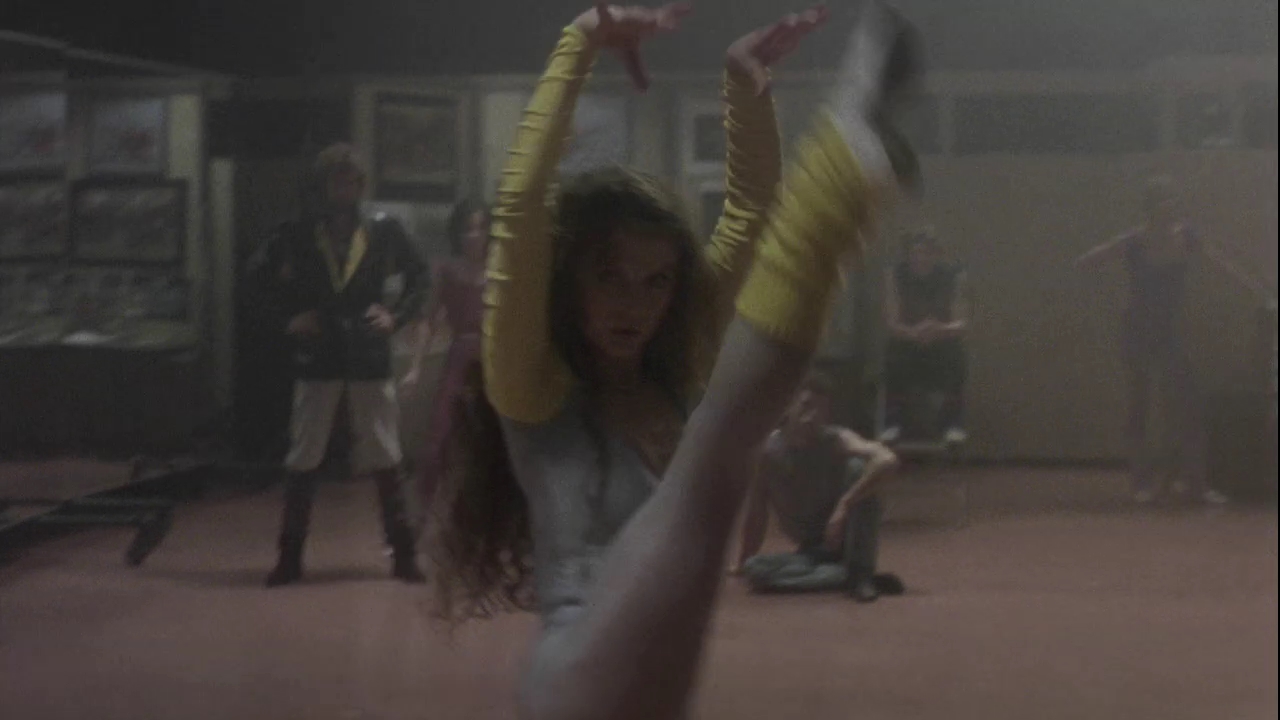 Charmed-Online_dot_nl-StayingAlive4063.jpg