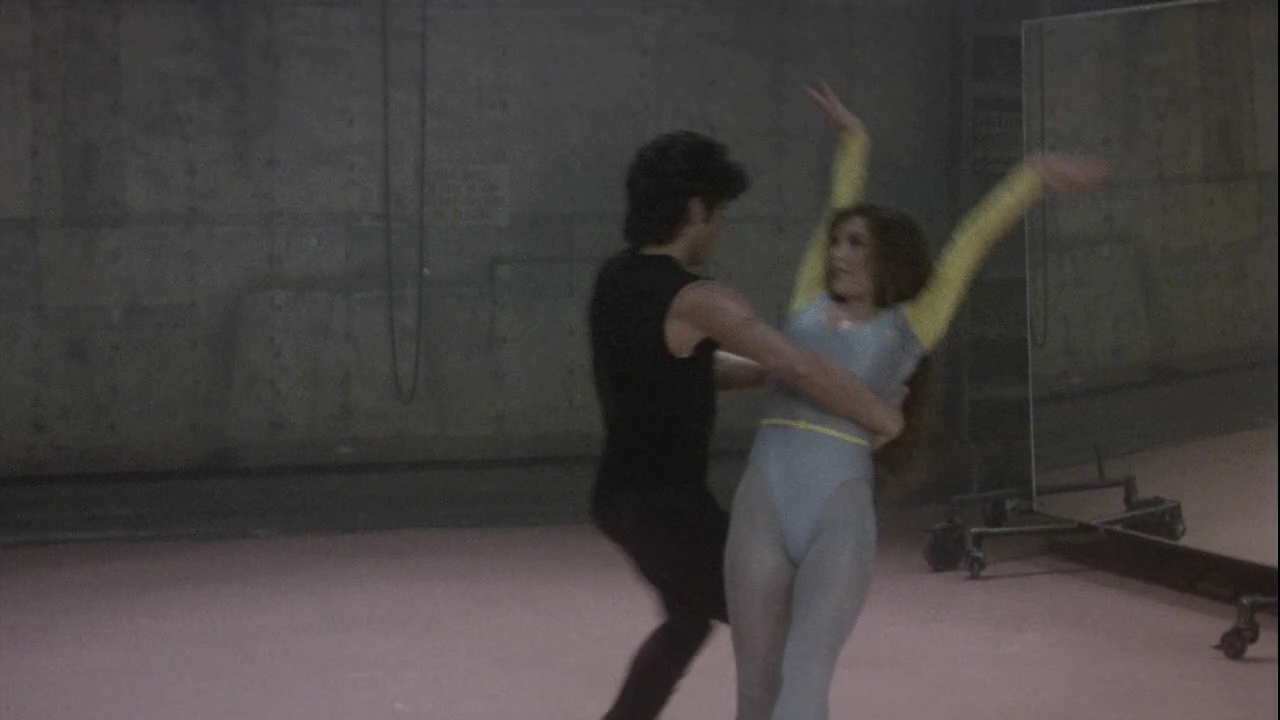 Charmed-Online_dot_nl-StayingAlive4088.jpg