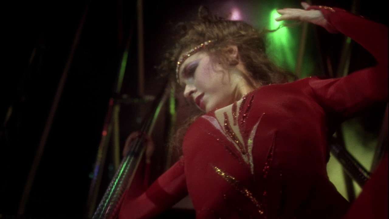 Charmed-Online_dot_nl-StayingAlive4550.jpg