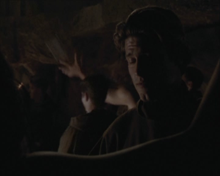 SMG-Source-dot-org-BTVS-2x05ReptileBoy0854.jpg