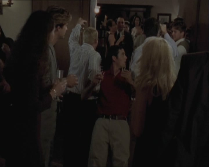 SMG-Source-dot-org-BTVS-2x05ReptileBoy1410.jpg