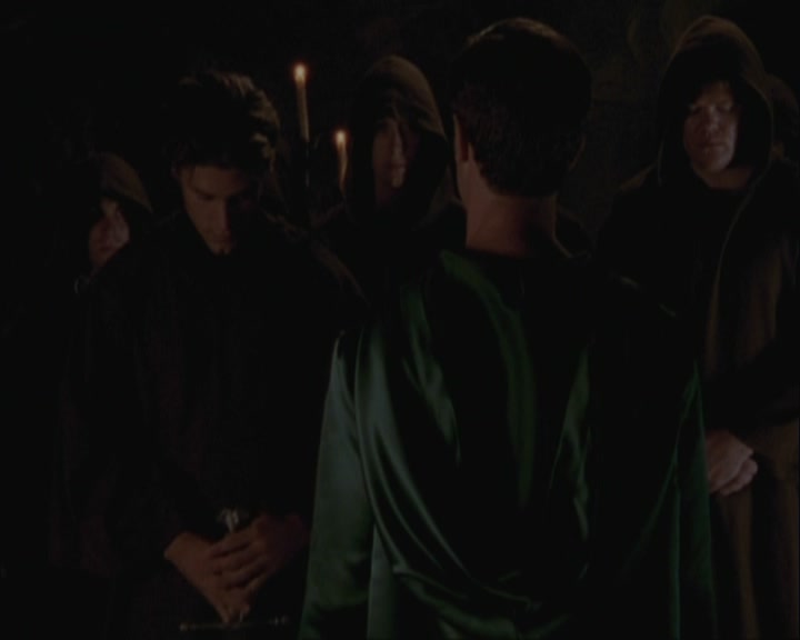 SMG-Source-dot-org-BTVS-2x05ReptileBoy1937.jpg