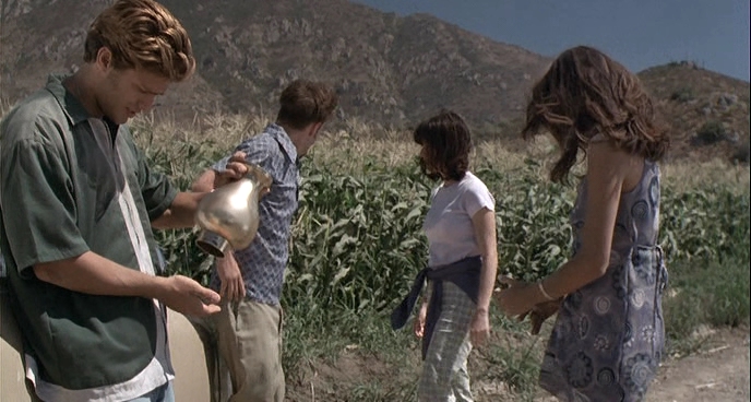 Charmed-Online-dot-net_ChildrenOfTheCornV-0775.jpg
