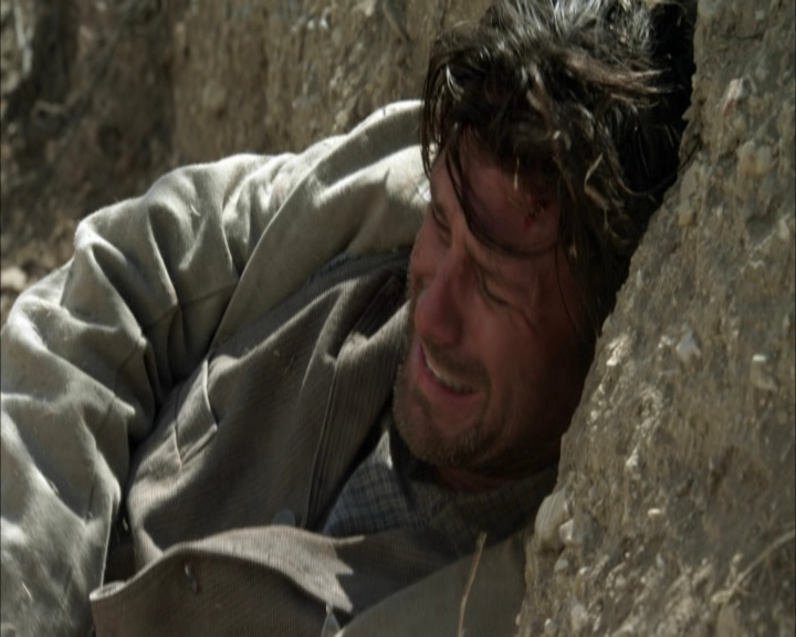 Charmed-Online-dot-net_LovesChristmasJourney4171.jpg Charmed-Online-dot-net_LovesChristmasJourney4171.jpg