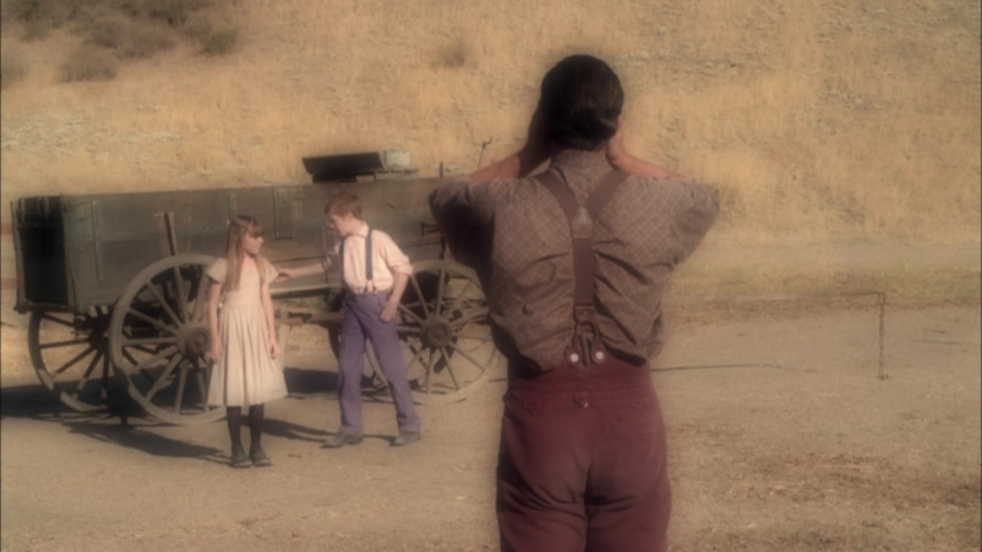 Charmed-Online-dot-net_LovesChristmasJourney-part2-0891.jpg