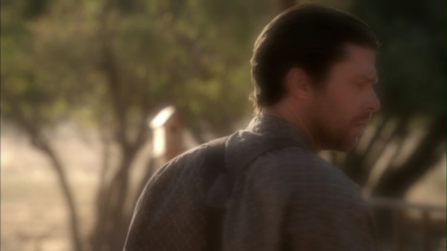 Charmed-Online-dot-net_LovesChristmasJourney-part2-0905.jpg