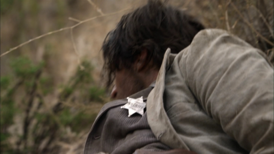 Charmed-Online-dot-net_LovesChristmasJourney-part2-0926.jpg