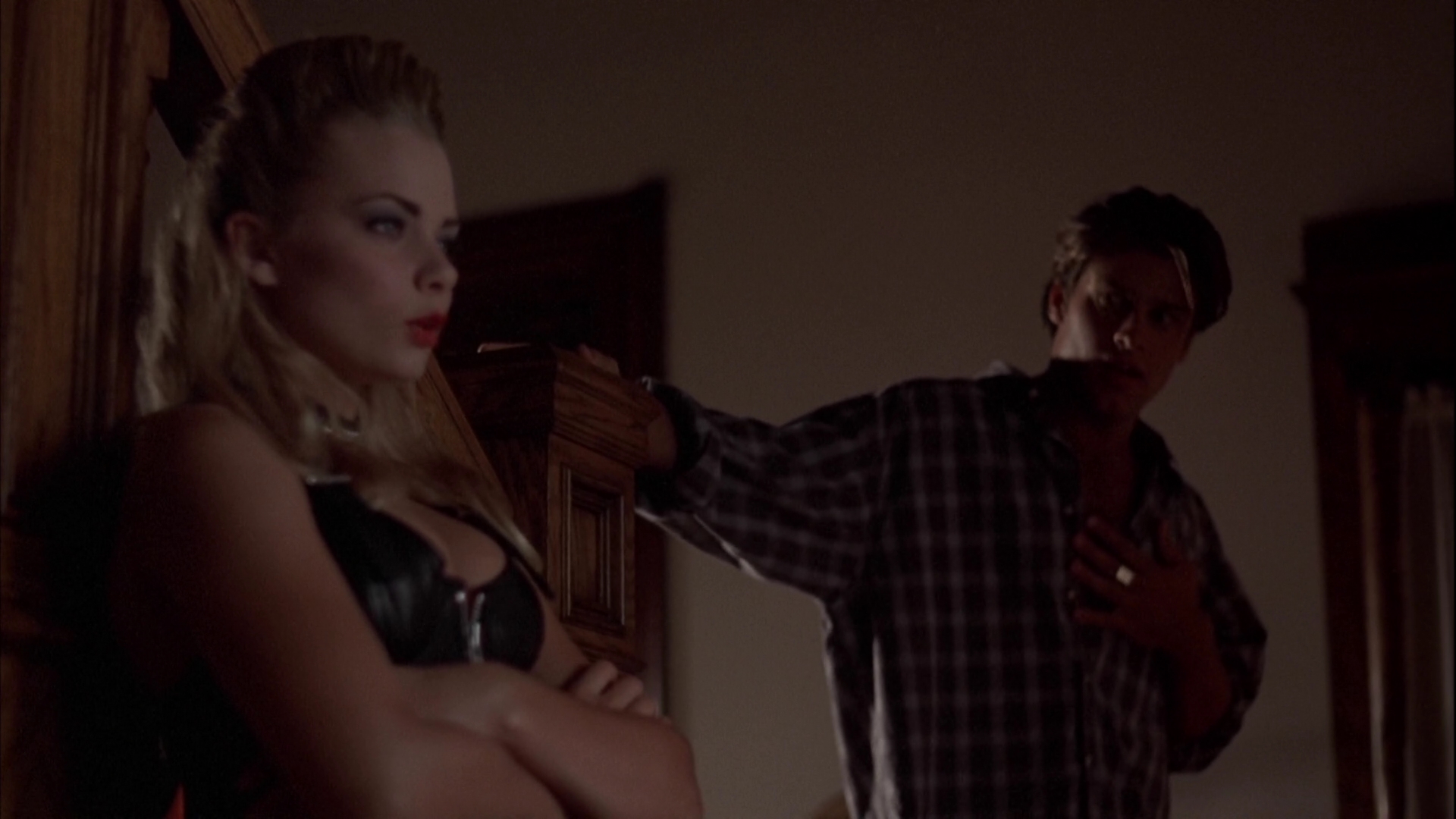 Charmed-Online_dot_net-PoisonIvyTheNewSeduction1527.jpg