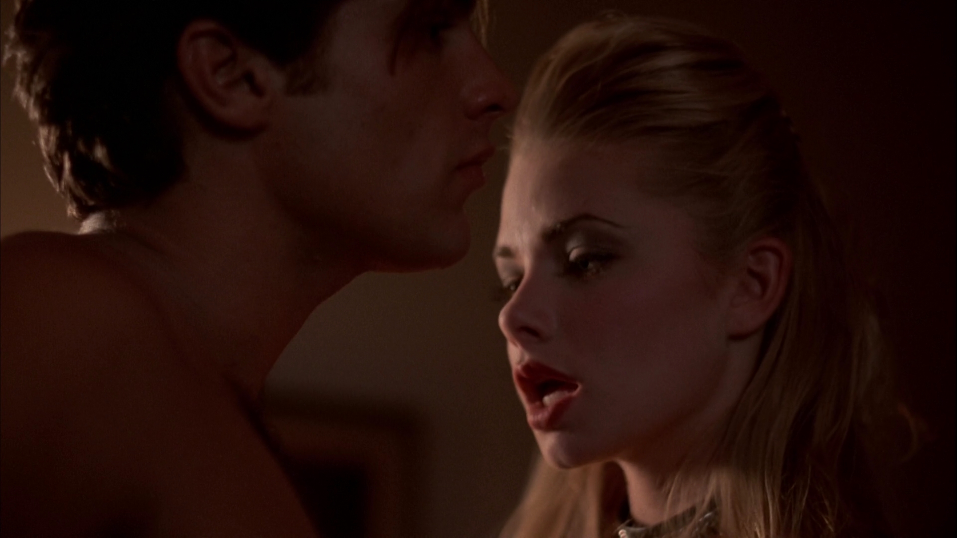 Charmed-Online_dot_net-PoisonIvyTheNewSeduction1636.jpg