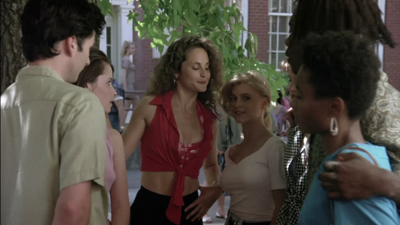Charmed-Online-dot-nl_DrGigges0505.jpg