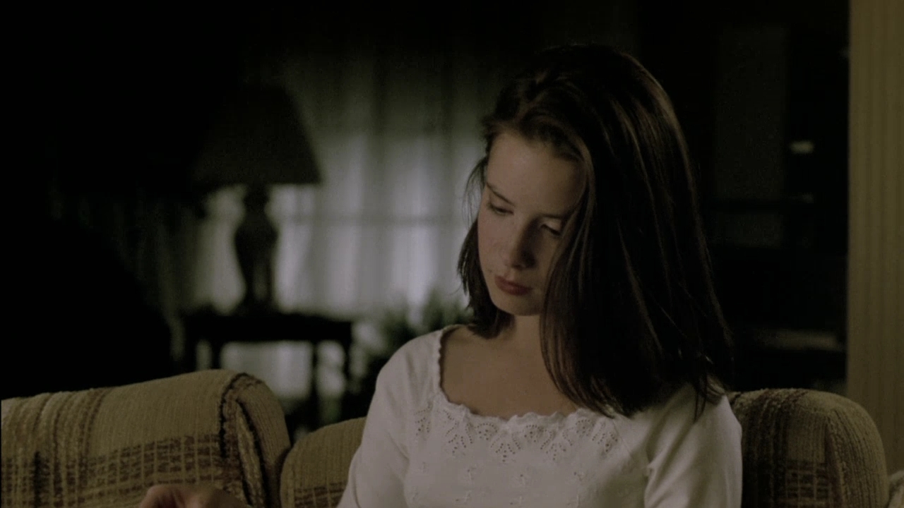 Charmed-Online-dot-nl_DrGigges1971.jpg
