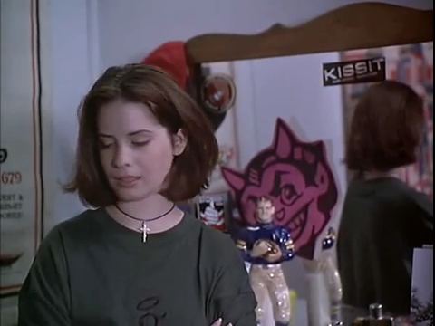 Charmed-Online-dot-net_AReasonToBelieve4174.jpg