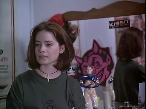 Charmed-Online-dot-net_AReasonToBelieve4176.jpg