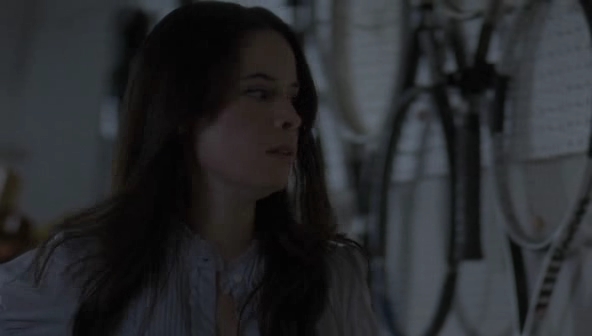 Charmed-Online-dot-net_PointOfEntry4171.jpg